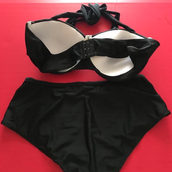 Two piece swimsuit - Picture 5 of 6